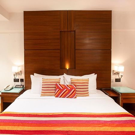 Hotel Bawa Continental Mumbai Eksteriør bilde