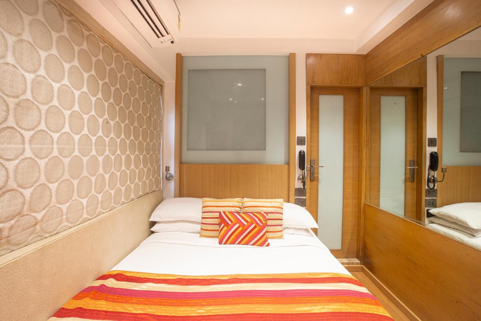 Hotel Bawa Continental Mumbai Eksteriør bilde