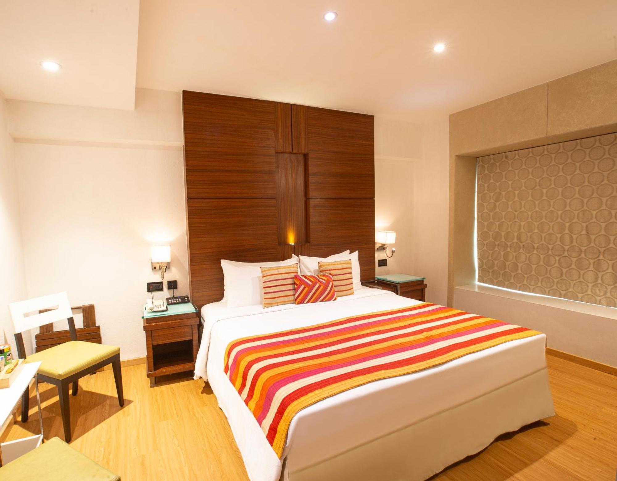 Hotel Bawa Continental Mumbai Eksteriør bilde