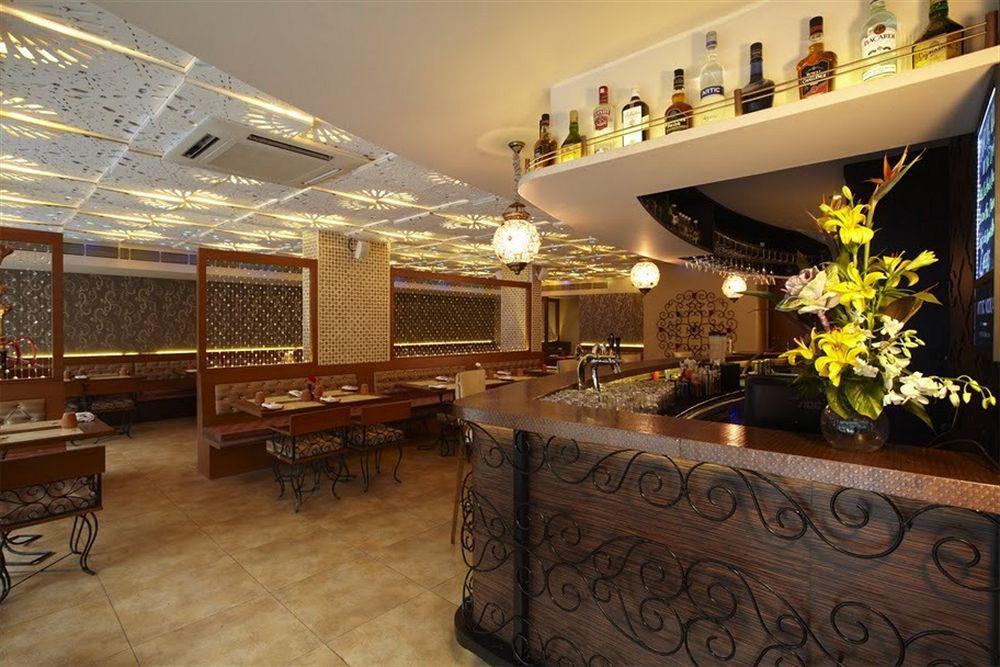 Hotel Bawa Continental Mumbai Eksteriør bilde